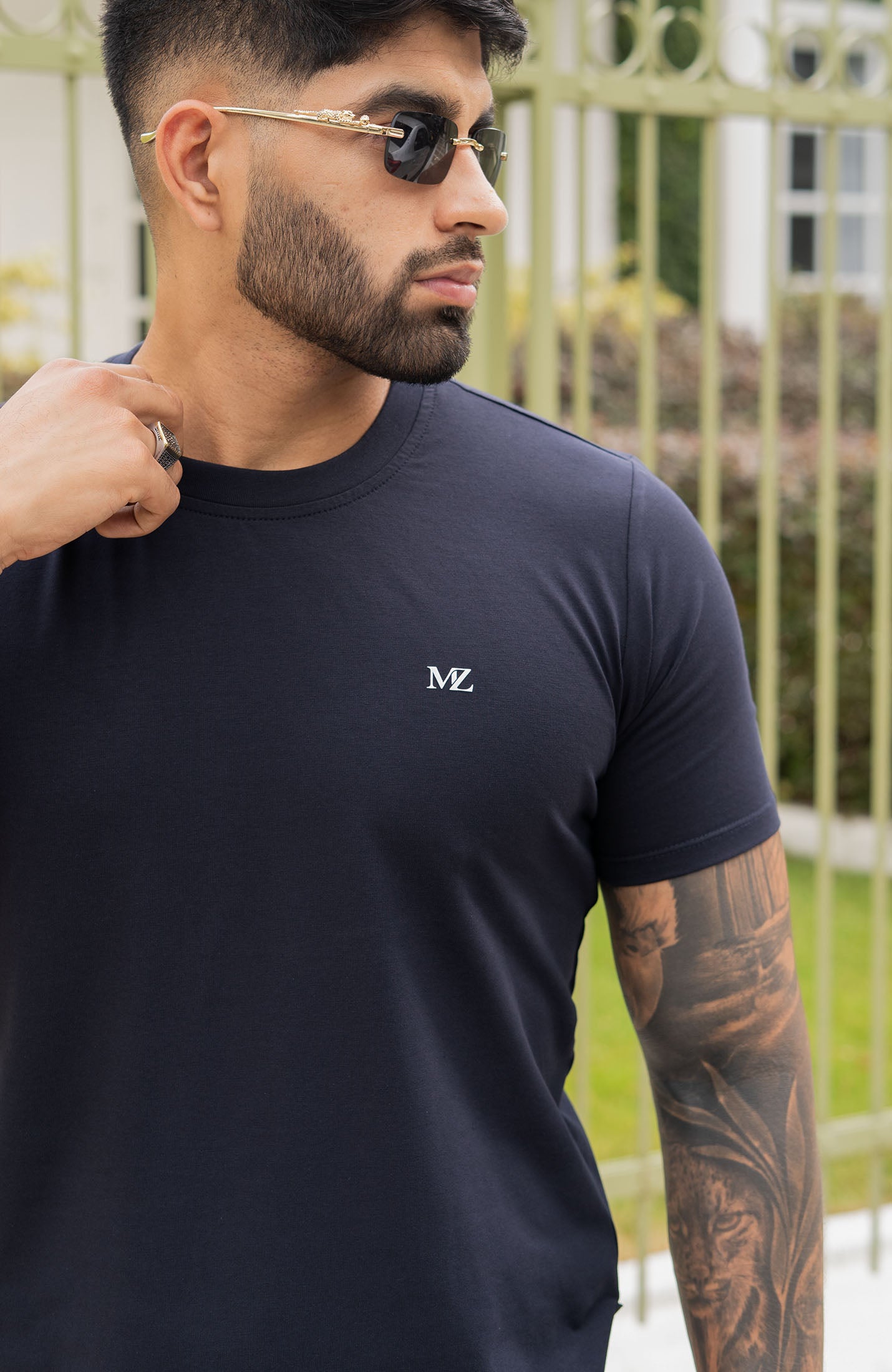CAMISETA BASICA MARINO