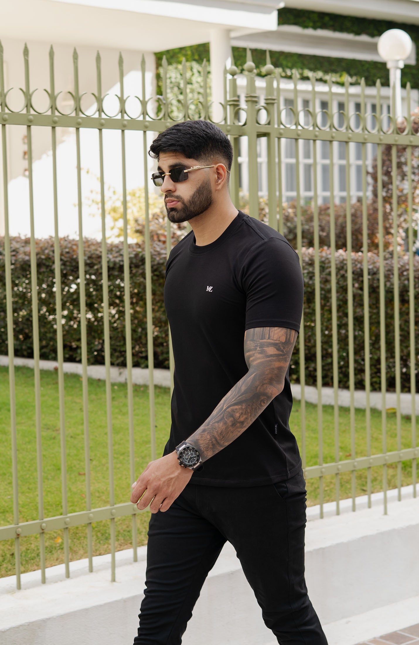 CAMISETA BASICA NEGRO