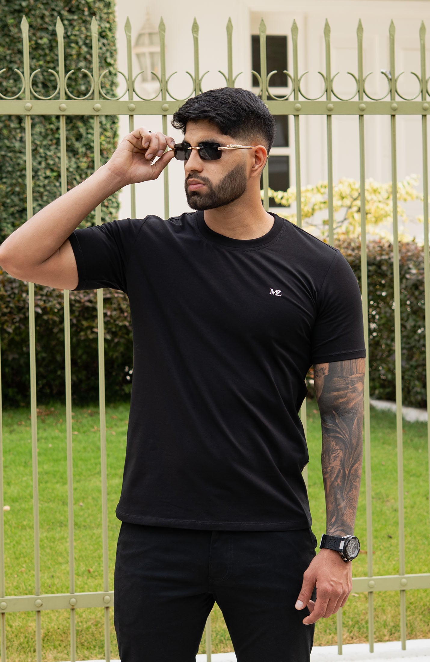 CAMISETA BASICA NEGRO