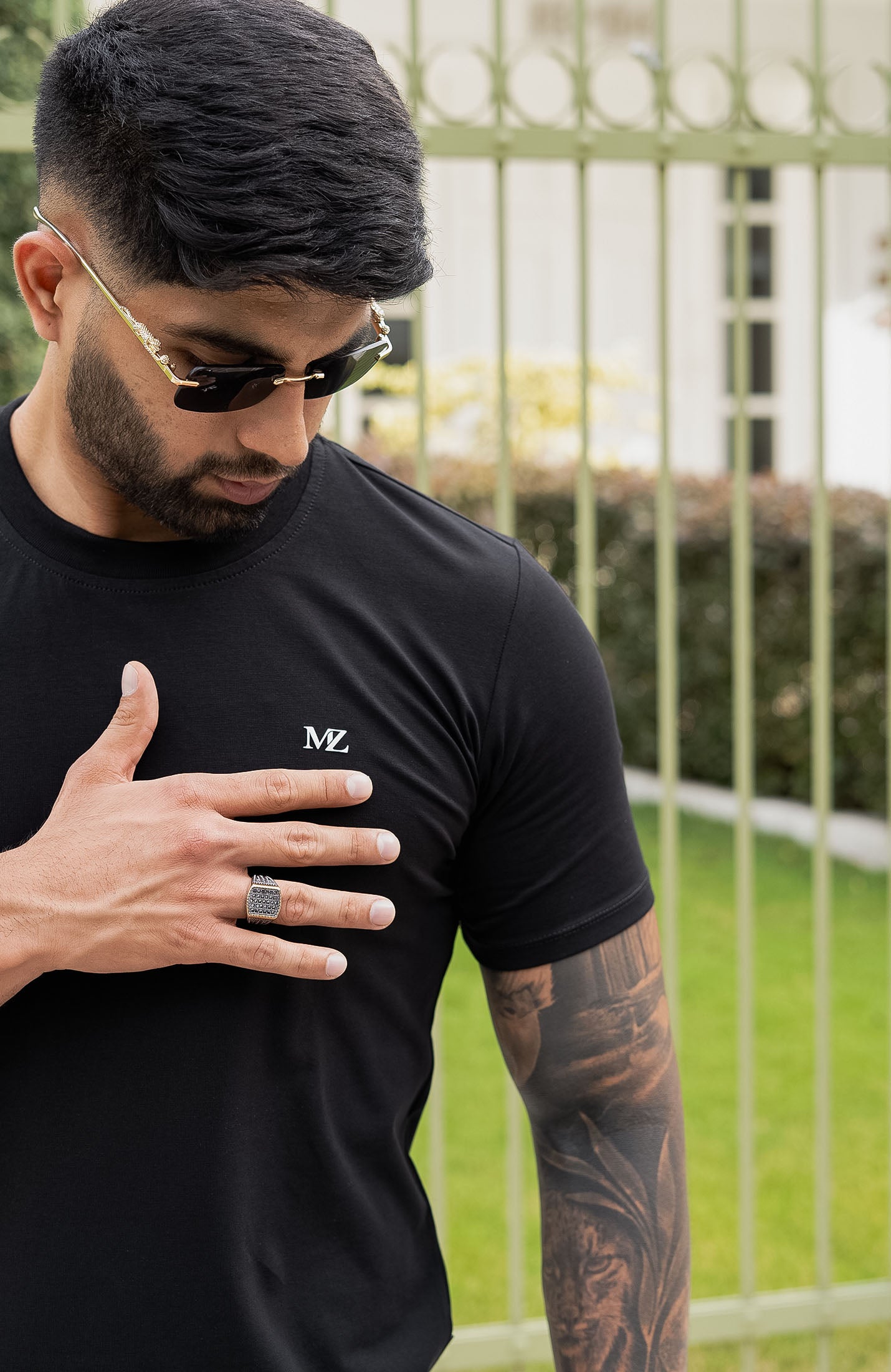 CAMISETA BASICA NEGRO