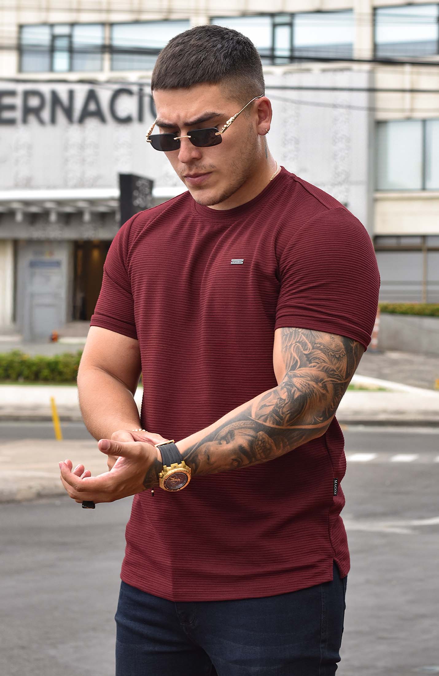 TSHIRT GENDRICK ACANALADA VINO