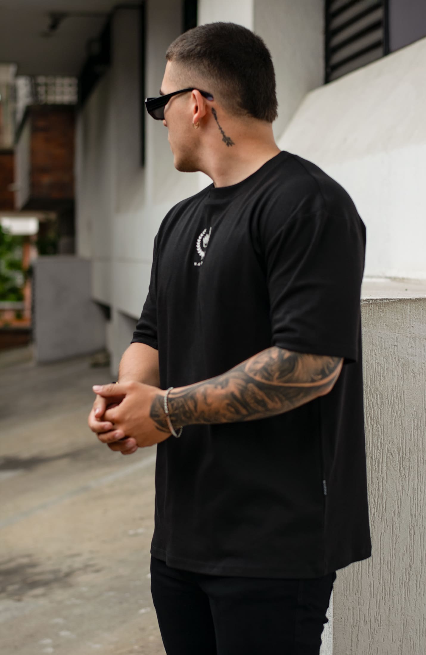 TSHIRT OVERSIZED LAUREL BLACK
