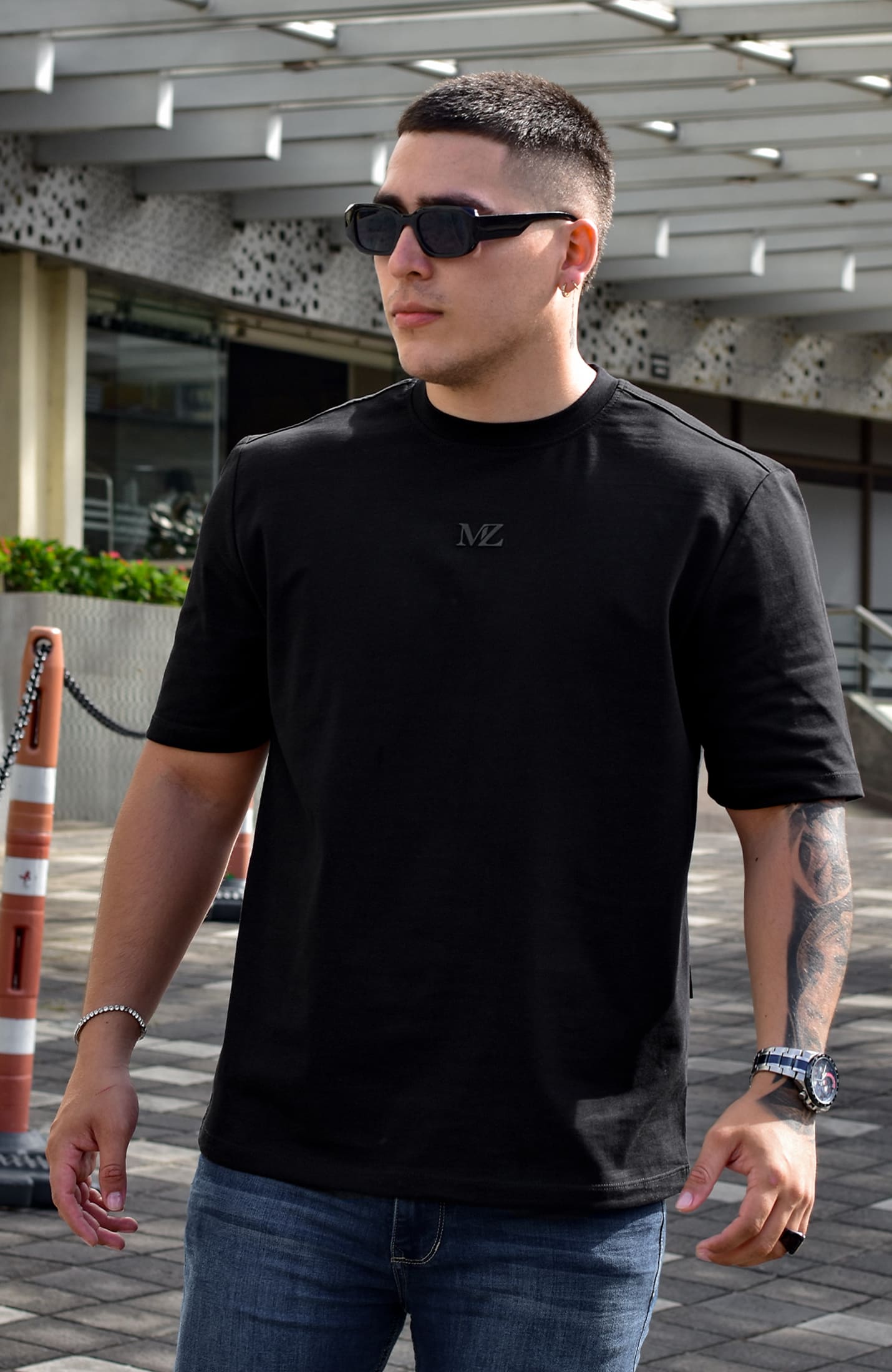 TSHIRT OVERSIZED TORONTO MZ NEGRO