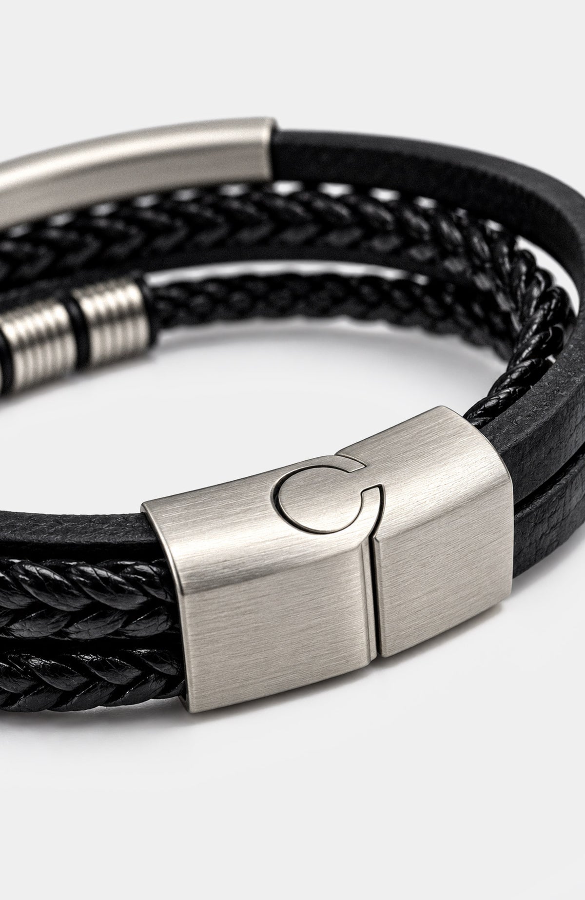 MANILLA TRIPLE LEATHER