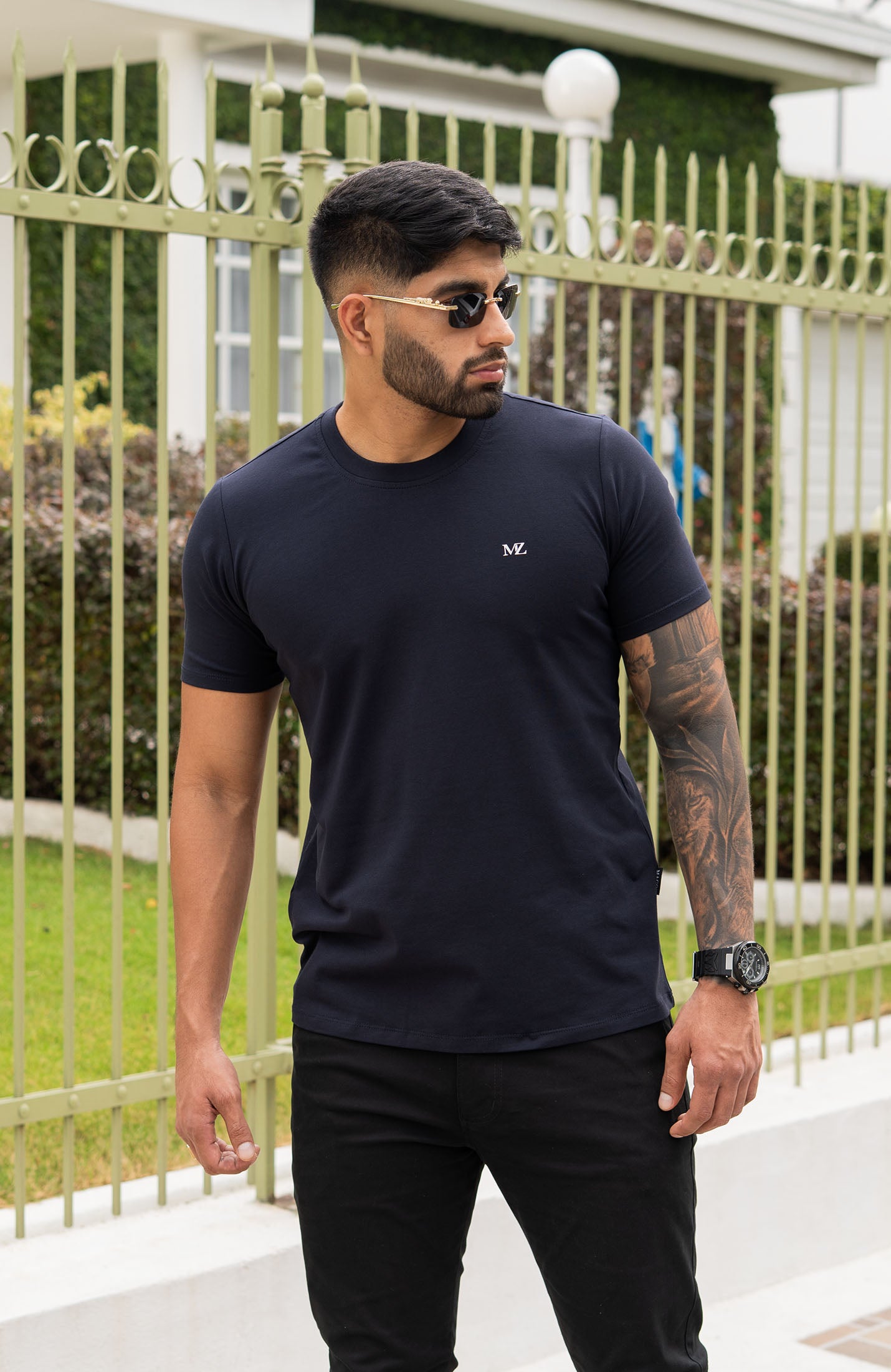 CAMISETA BASICA MARINO