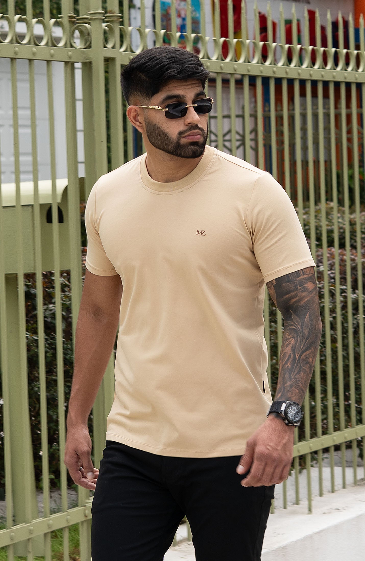 CAMISETA BASICA BEIGE