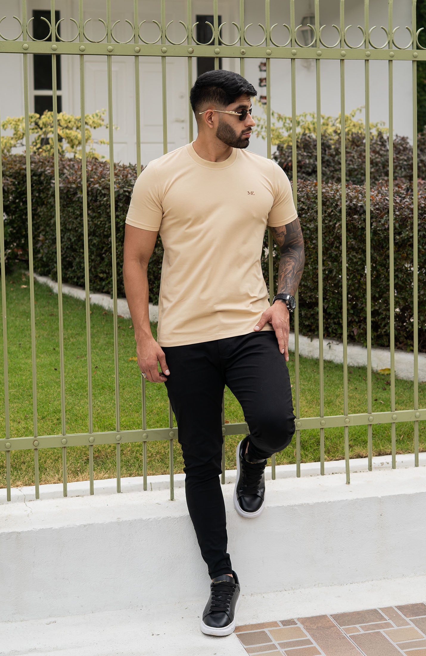 CAMISETA BASICA BEIGE