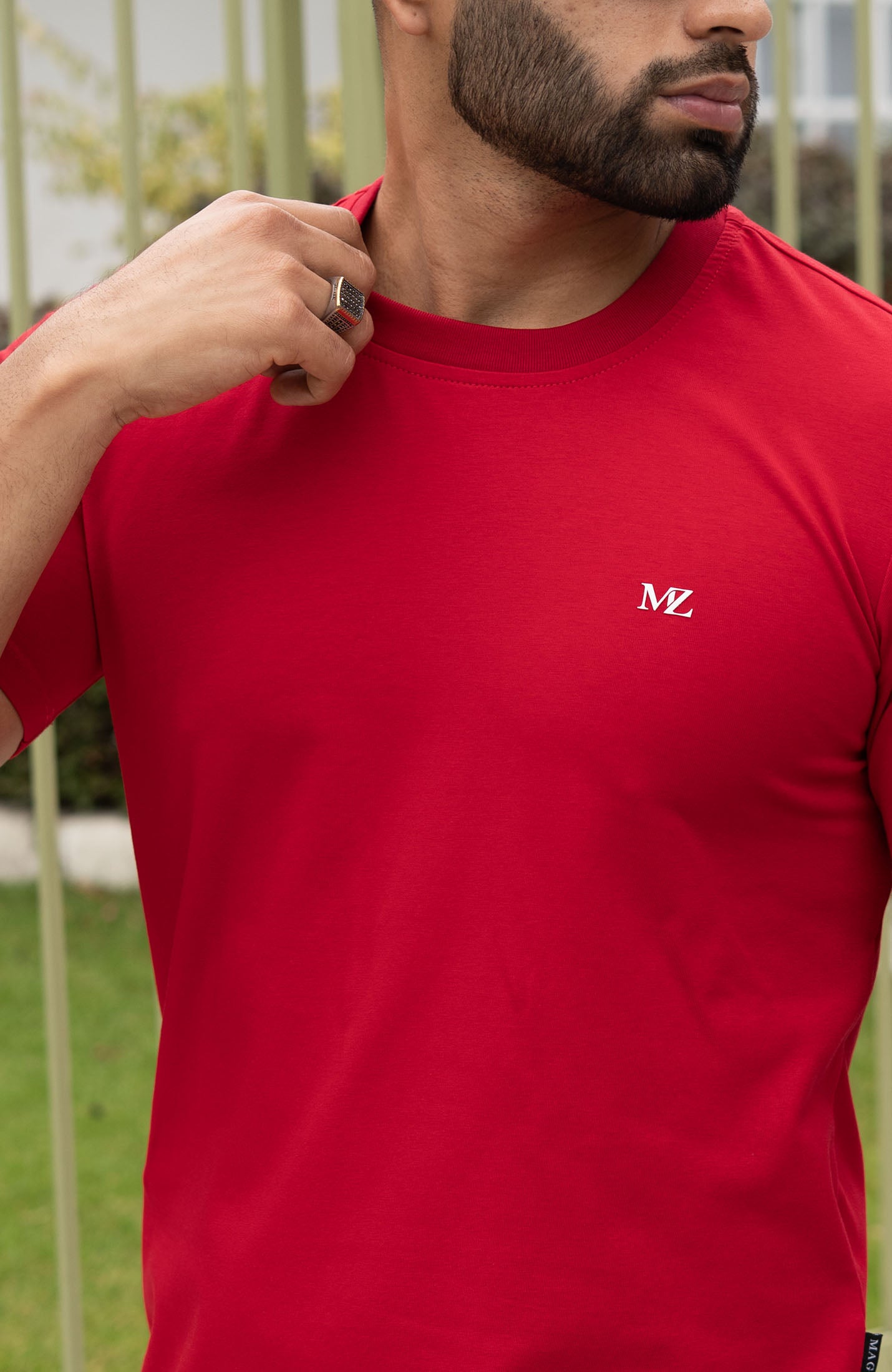 CAMISETA BASICA ROJA