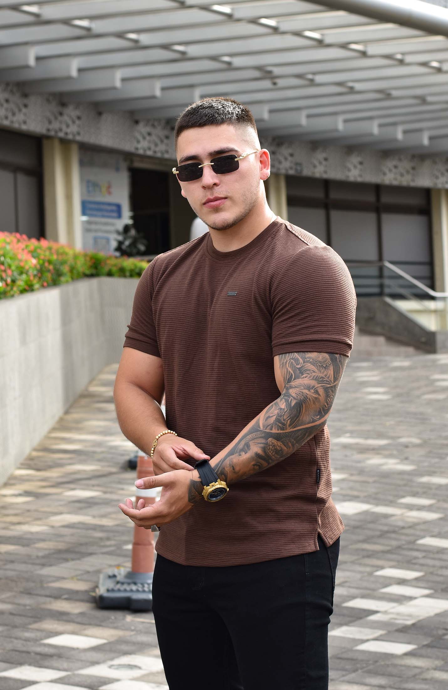 TSHIRT GENDRICK ACANALADA CHOCOLATE