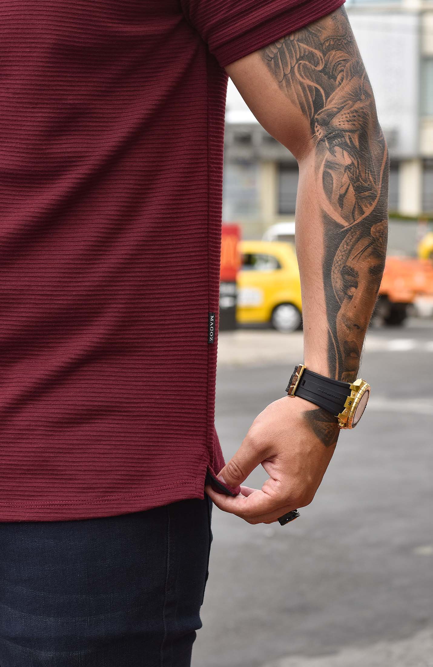 TSHIRT GENDRICK ACANALADA VINO