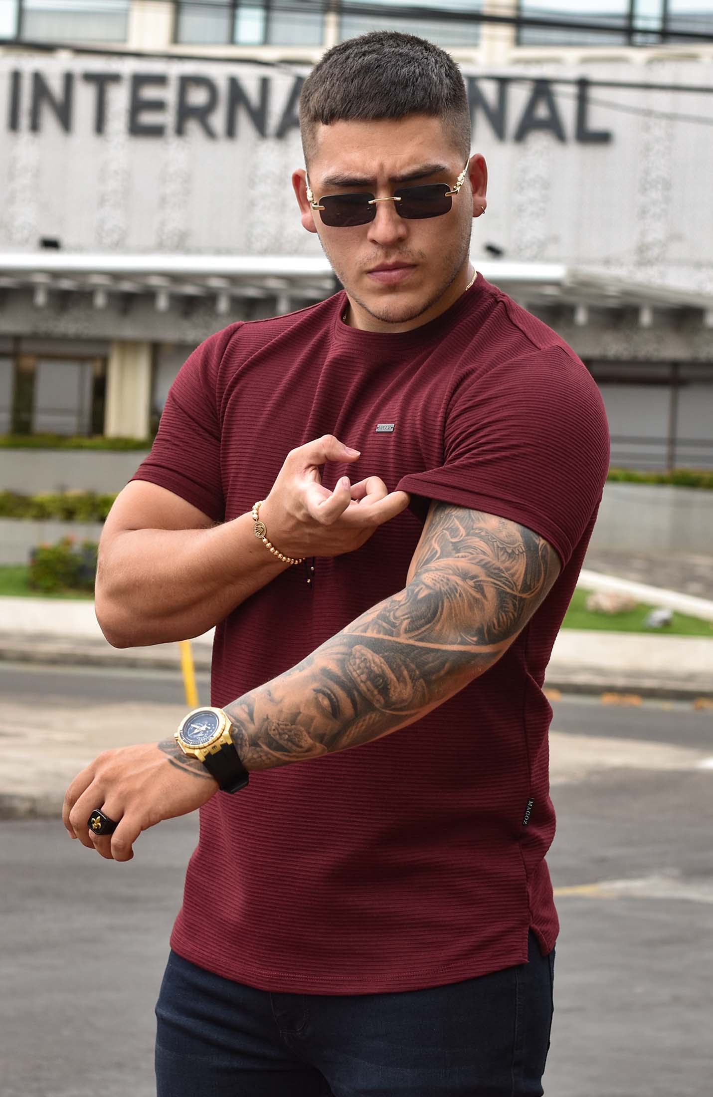 TSHIRT GENDRICK ACANALADA VINO