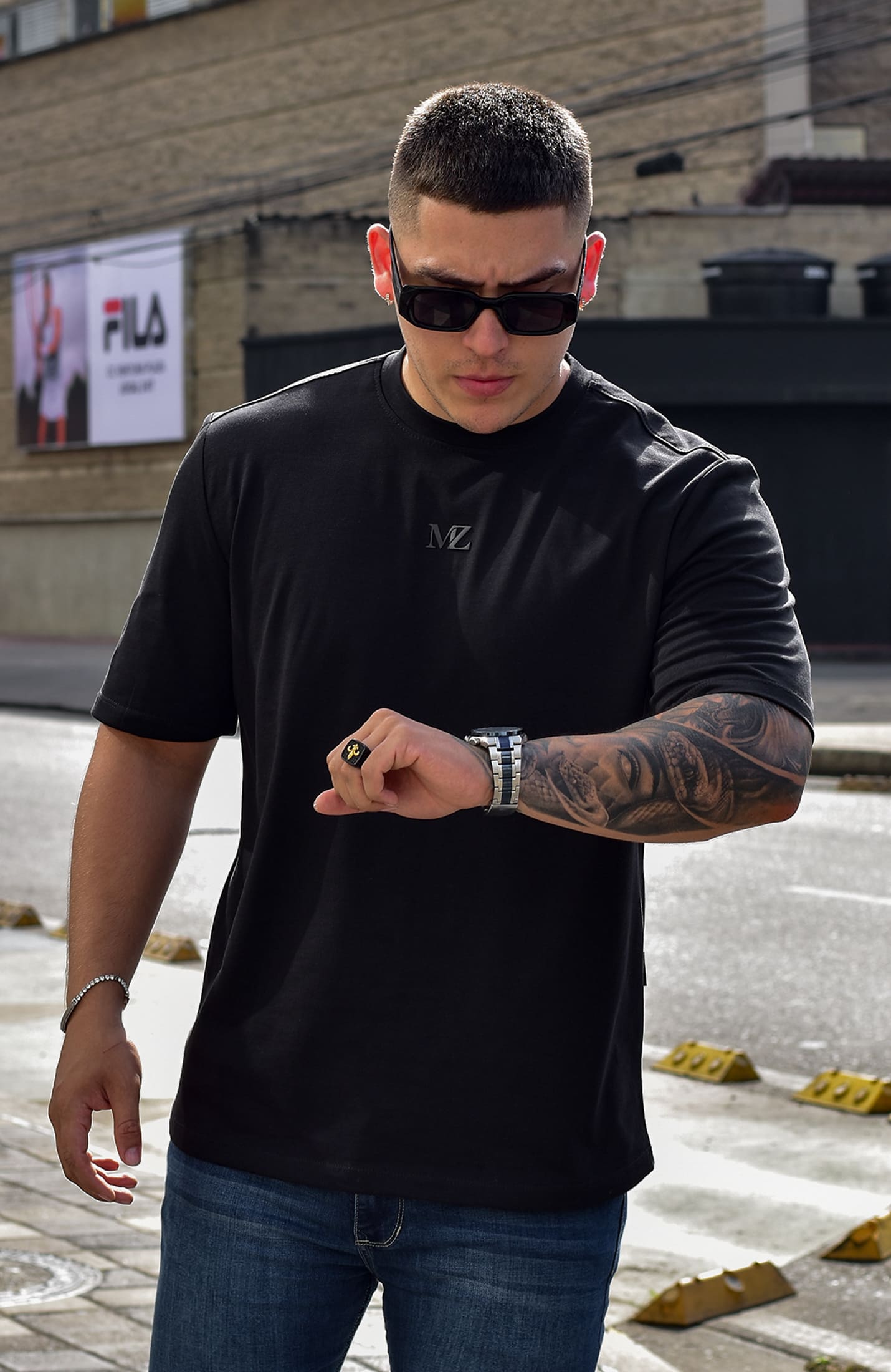 TSHIRT OVERSIZED TORONTO MZ NEGRO